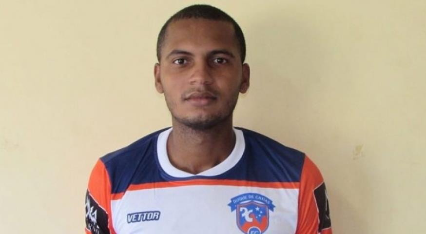 Duque de Caxias contrata Alex Lopes