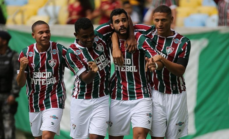 Fluminense estreia com vitória no Brasilerão