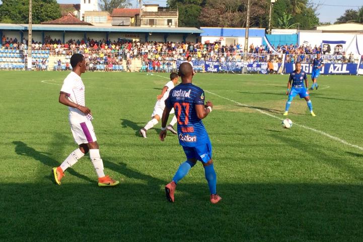 AD Itaboraí vence a primeira na B1