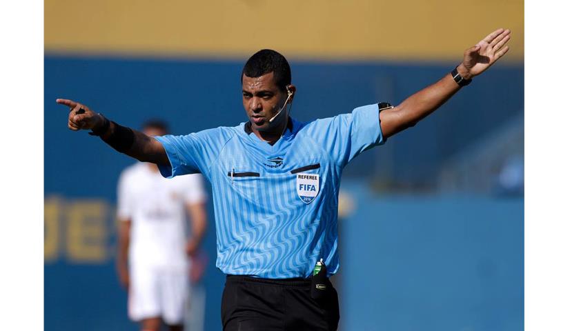 Árbitro carioca escalado em partida da Sul-Americana