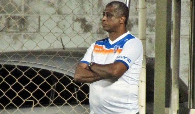 Júlio Marinho não é mais técnico do Duque de Caxias