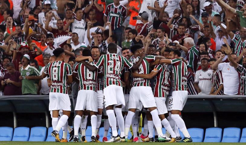 Fluminense vence e abre vantagem em cima da LDU