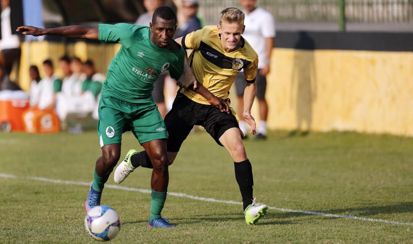 Tudo igual no Los Lários