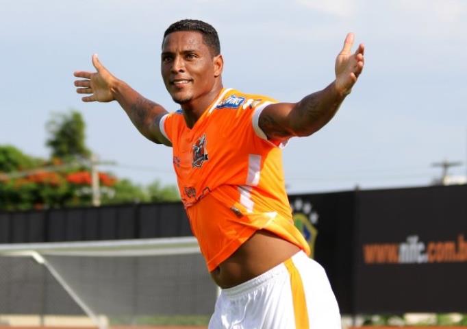 Nova Iguaçu vence e embola o Grupo B