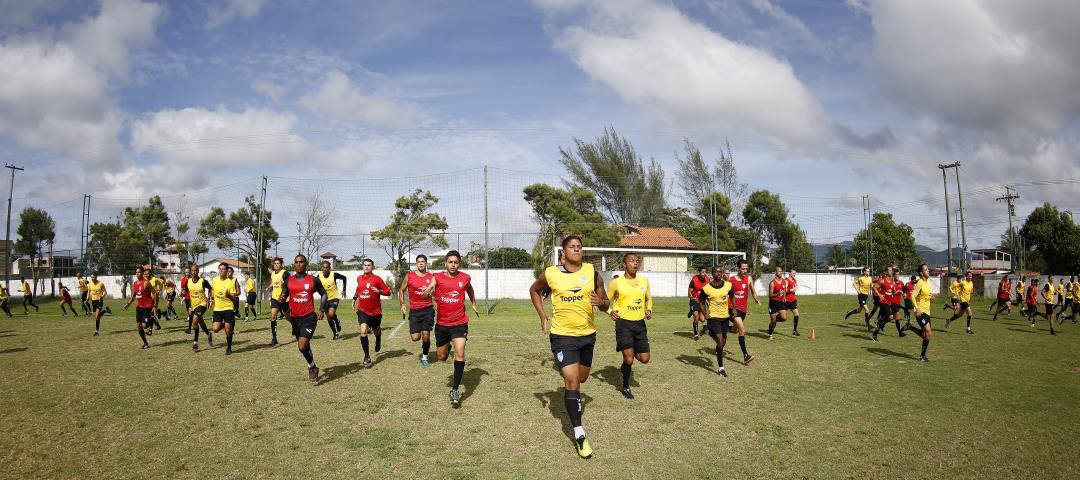 Árbitros e assistentes iniciam pré-temporada 2018