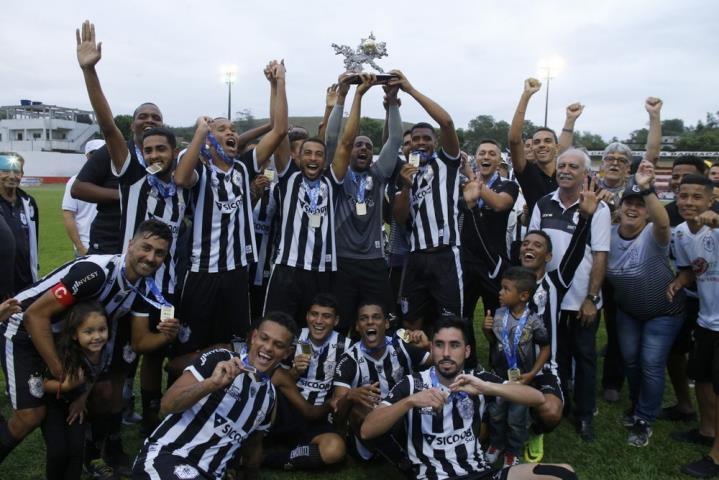 Após fracassos em 2017, Americano celebra conquistas