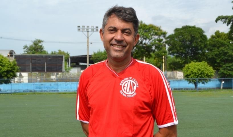 Junior Gomes é o novo técnico do Nova Cidade