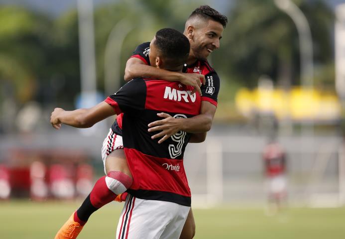 Flamengo goleia e está na final da Taça GB Sub-20