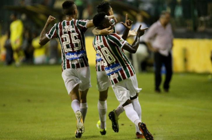 Fluminense passa pelo Macaé, mas fica sem a vaga