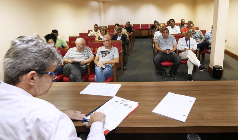 Ingressos para as semifinais à venda