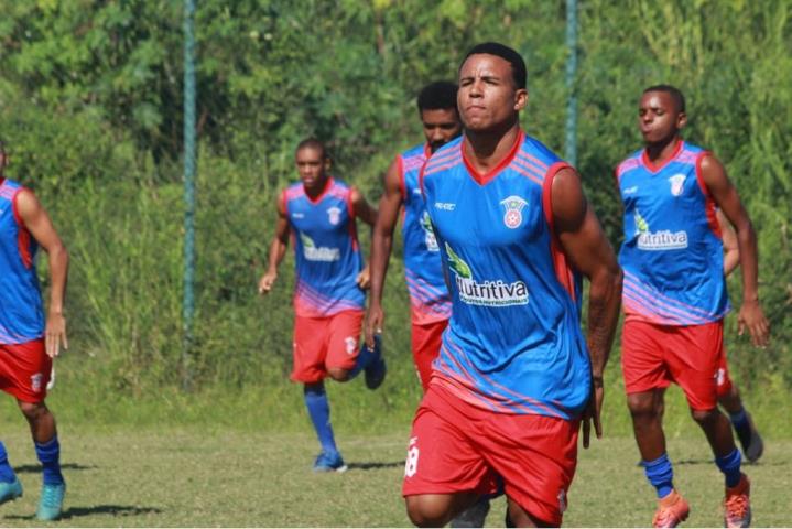 Marquinhos chega para reforçar o Gonçalense