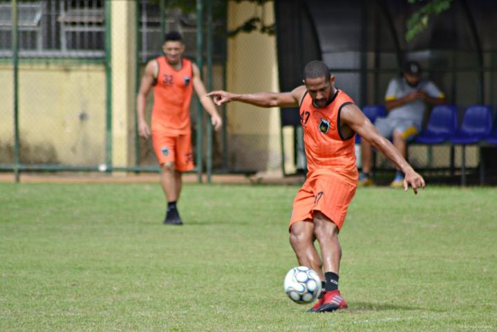 Voltaço recebe o Operário-PR buscando reabilitação