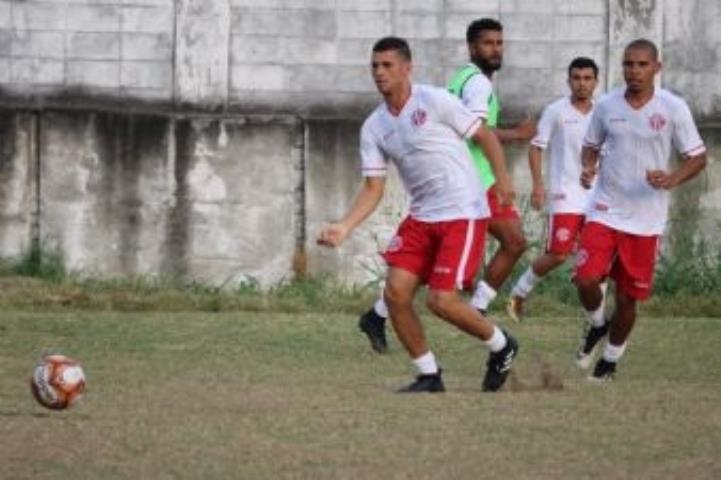 Muito bem contra o Barra da Tijuca, Pará segue pronto para ajudar o America