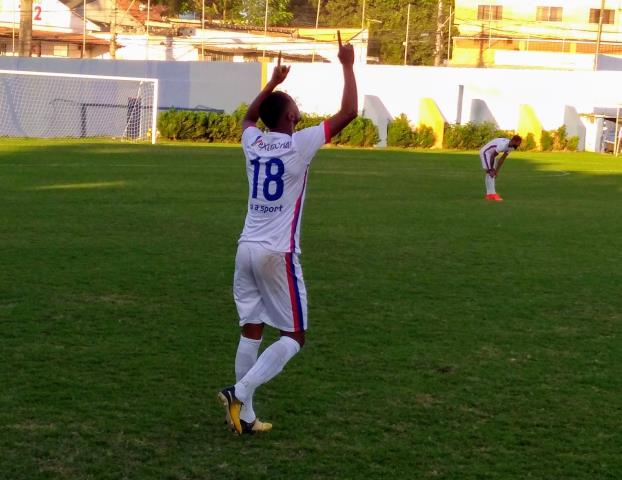 Sob os olhos do novo treinador, Bonsucesso bate a AD Itaboraí