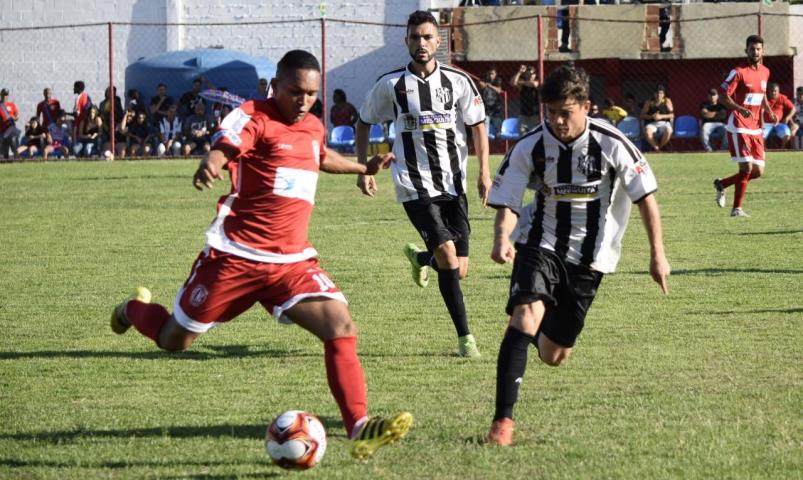 Nova Cidade vence o Mesquita