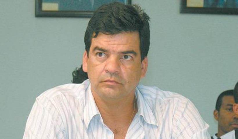 Moacir Júnior é o novo técnico do Voltaço