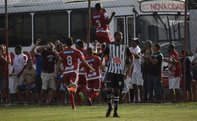 Nova Cidade bate o Queimados e carimba o passaporte nas semifinais