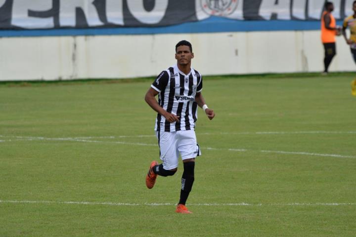 Americano 'esquece' a Copa Rio e só pensa no Olaria