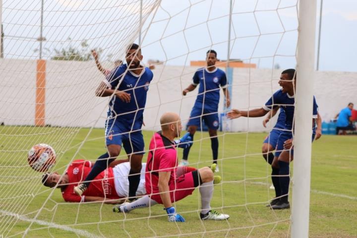 America vence o Itaboraí no Alzirão