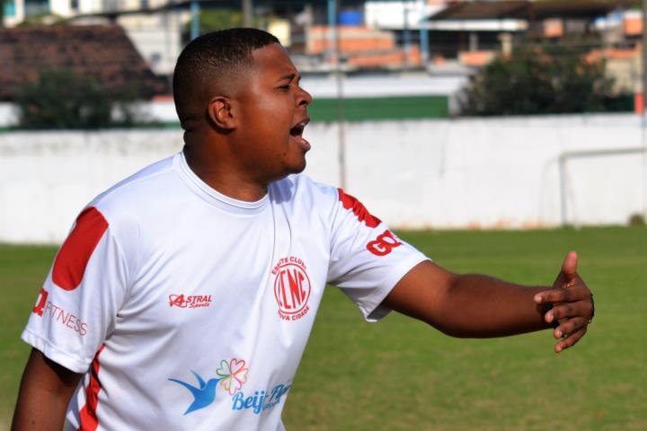 Gustavo Lima celebra vitória na abertura do returno e exalta elenco do Nova Cidade