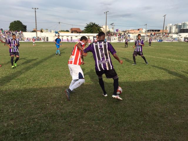 Empate sem gols no Ângelo de Carvalho
