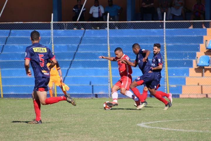 Maricá vence o Bela Vista e segue na liderança