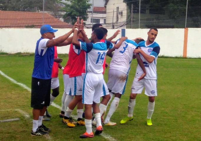 Paduano goleia o Atlético Carioca: 8 a 1