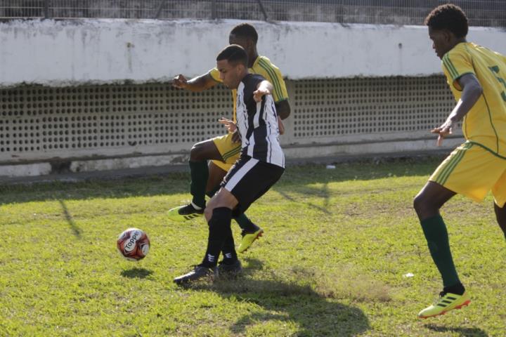 CAAC Brasil goleia o Campo Grande