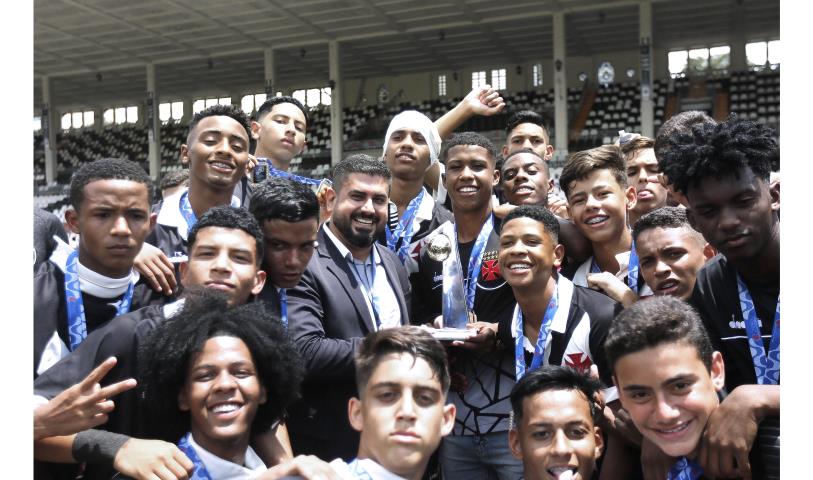 Sub-15: Vasco vence a Taça Rio e conquista Estadual invicto