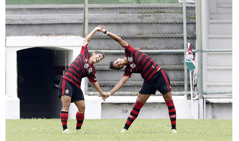 Flamengo sai na frente na decisão do Carioca Feminino