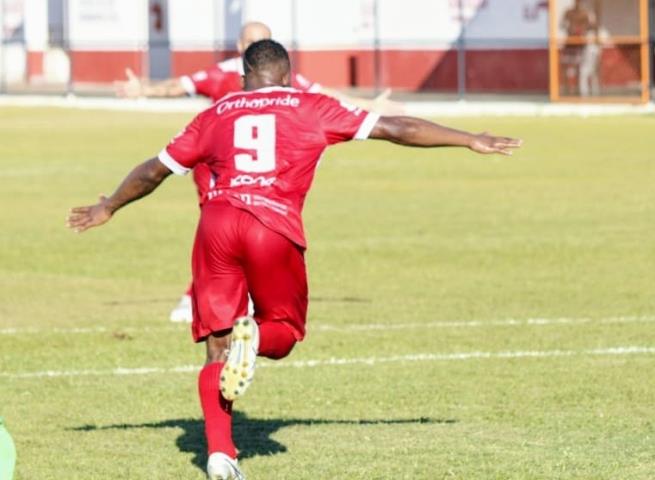 America conquista a primeira vitória no Grupo X