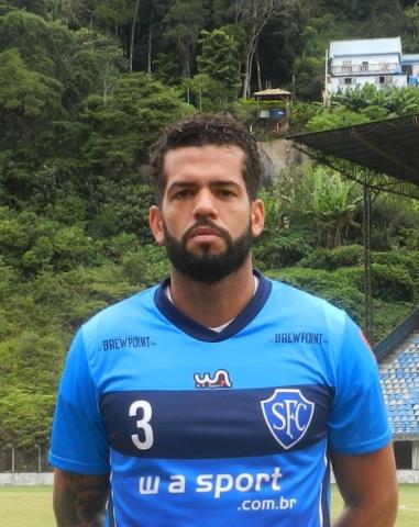 Douglas Ferreira supera lesão e vive expectativa pelo retorno aos gramados