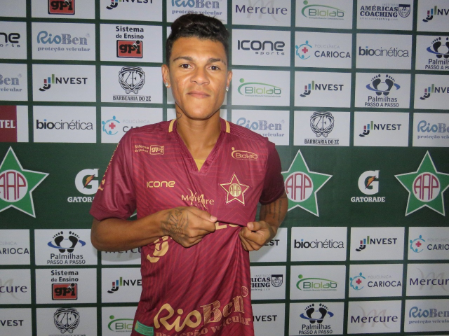 Lusa contrata volante Levi para o Brasileiro da Série D