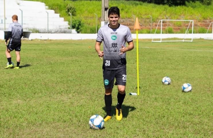 De volta ao Serra Macaense, Vico almeja o acesso
