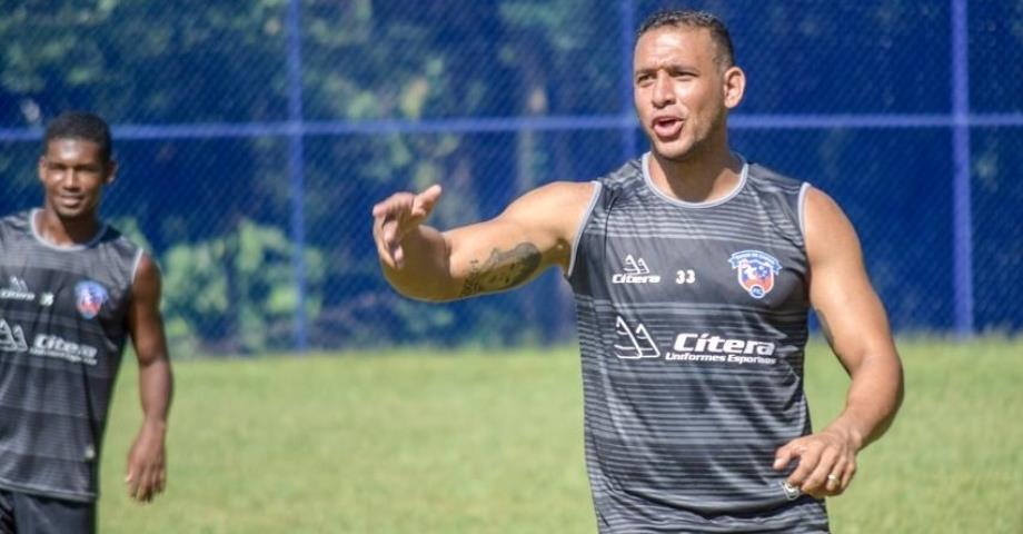 Charles Chad confiante na união do Duque para buscar o acesso