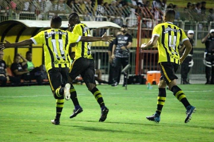 Voltaço arranca empate contra o Luverdense