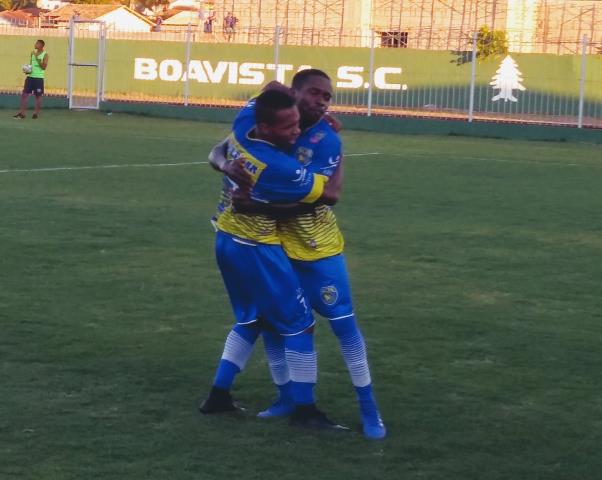 Sampaio Corrêa goleia e segue na Copa Rio