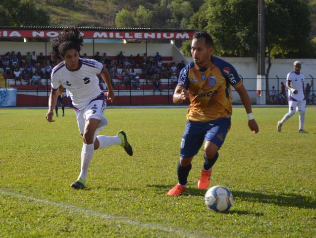 Clássico campista termina empatado