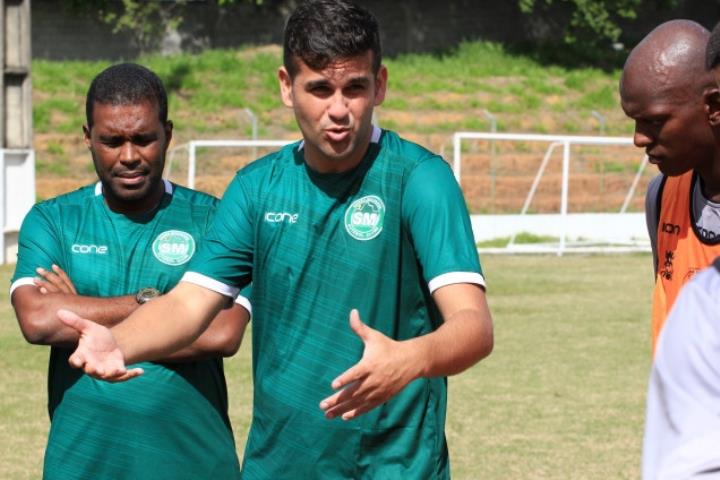 Soriano foca nos confrontos de "seis pontos"