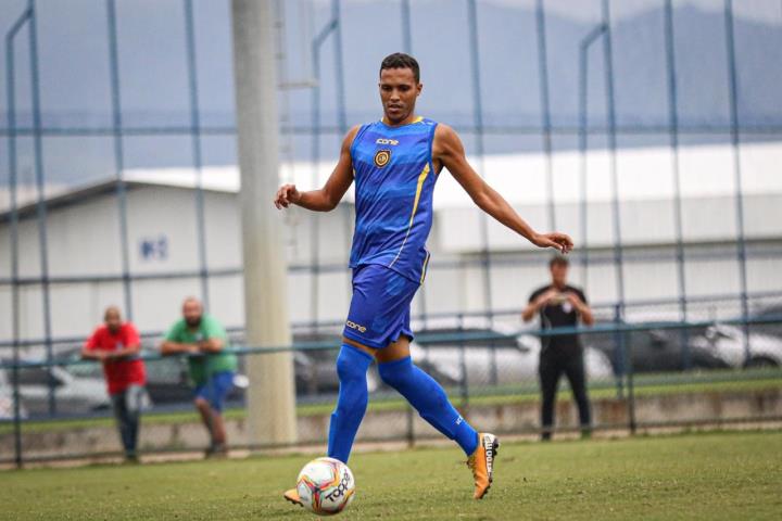 Thiago Medeiros projeta estreia do Madura no Carioca