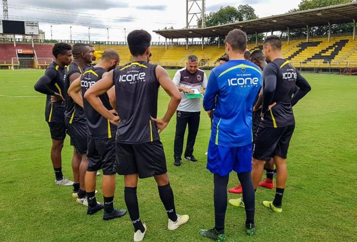 Voltaço goleia o Porto Real em jogo-treino