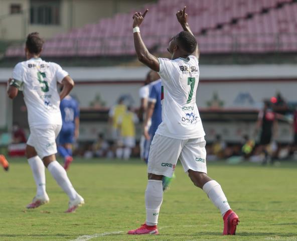 Lusa vence o Nacional/PR na Ilha do Governador