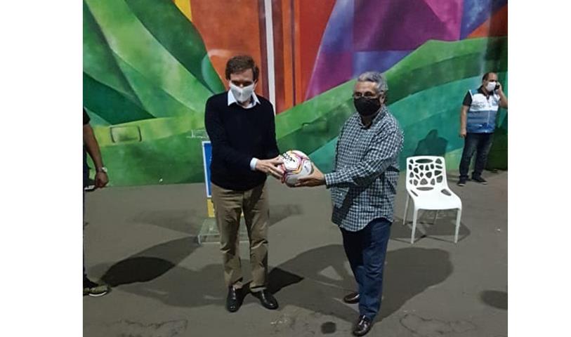 FERJ e clubes da Série A se reúnem com prefeito do Rio