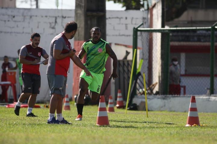 Atividades físicas marcam início da preparação do Bangu