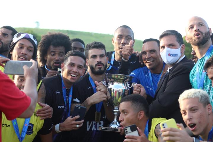 Pérolas Negras conquista a Taça Waldir Amaral