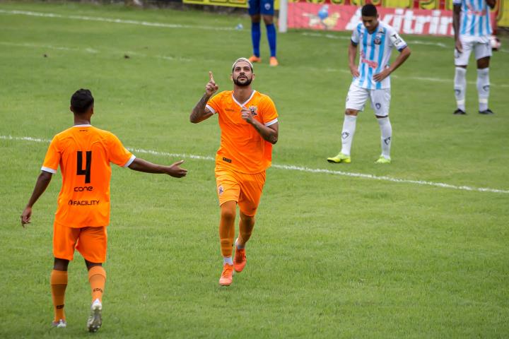 Nova Iguaçu supera o Macaé no Los Lários