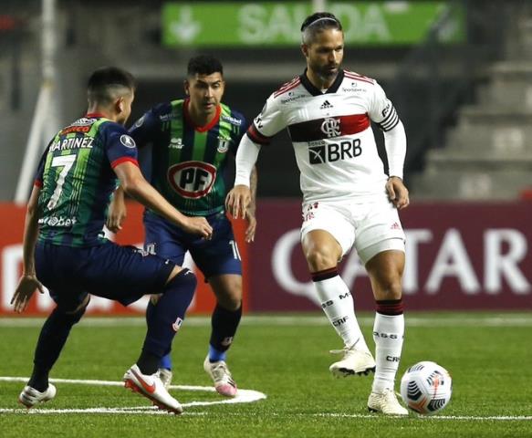 Flamengo arranca empate com o Unión La Calera, no Chile