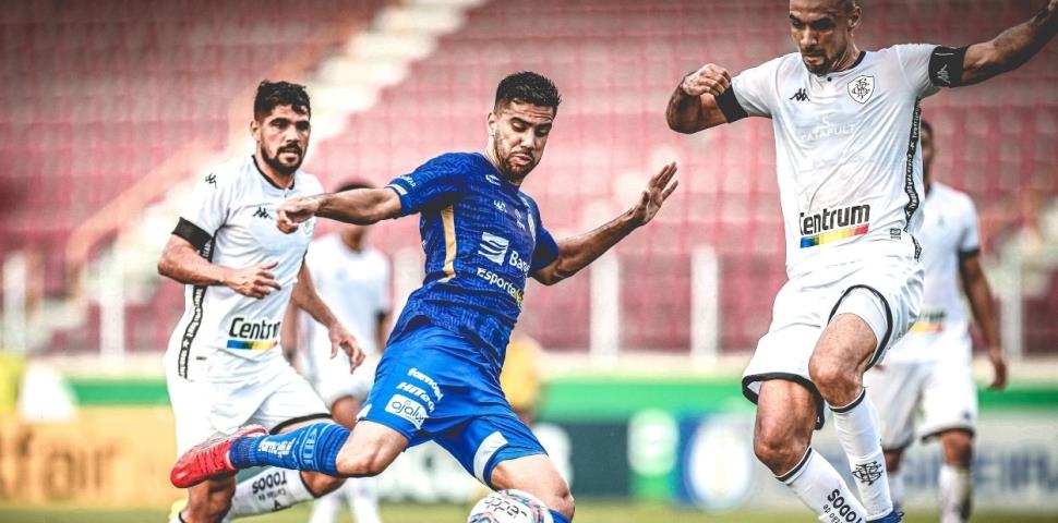 Botafogo volta a vencer na Série B