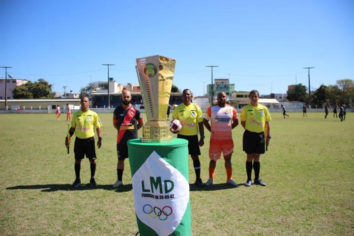 Pontapé inicial no Amador Macaense