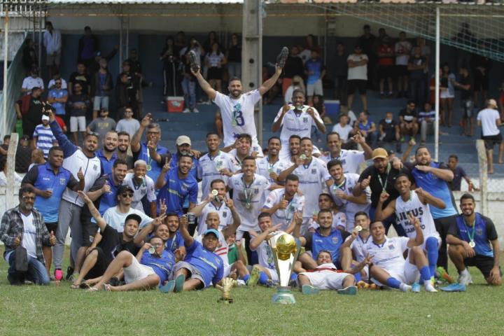 Praça Cordeiro é campeão com goleada